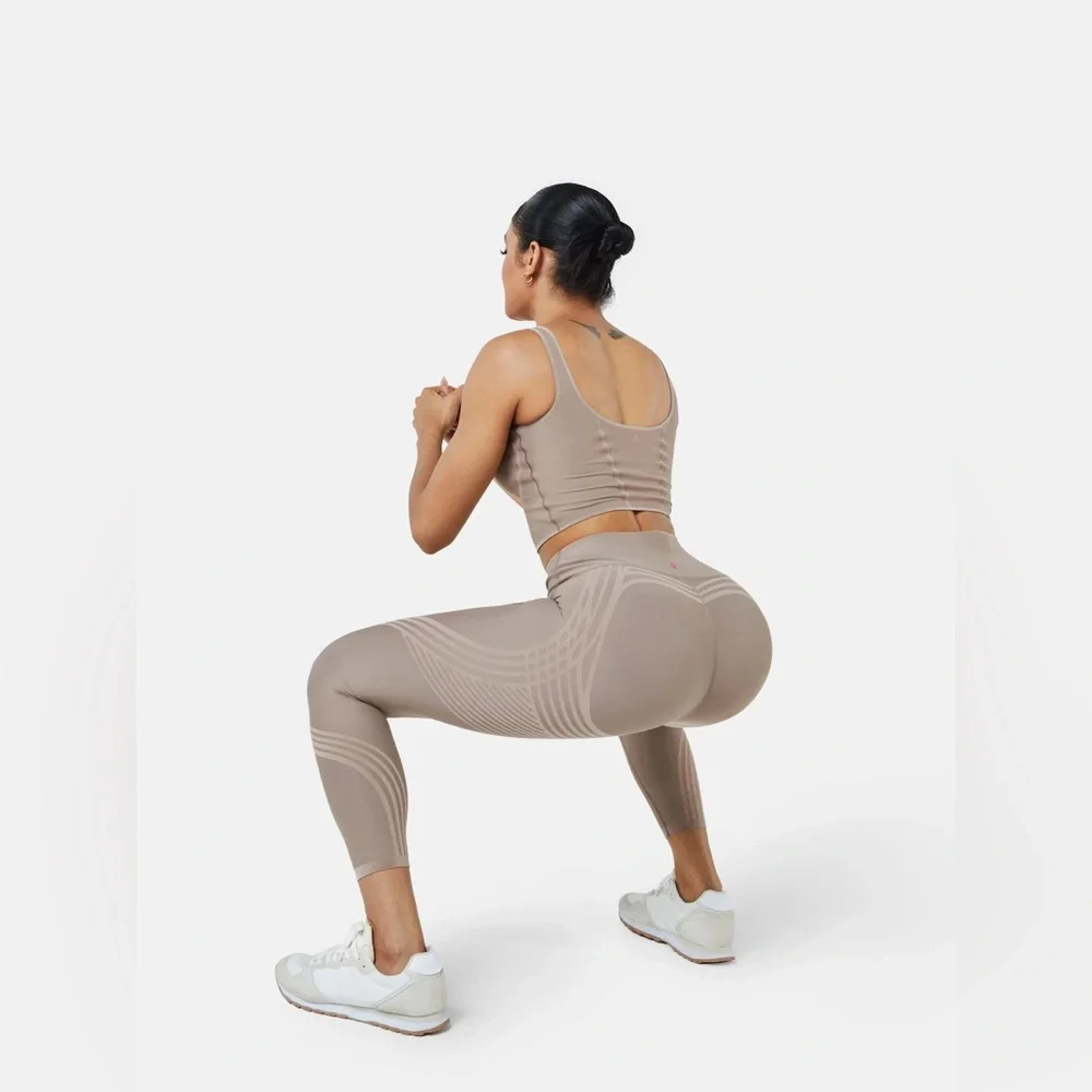 FANKA sculpt and lift shaping leggings brand new ORANGE COLOR SIZE S - Picture 5 of 8